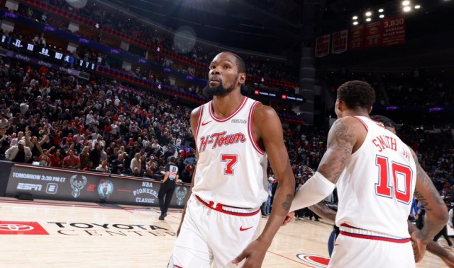 足球数据库-杜兰特关键助攻弗拉格空砍34+12 火箭主场险胜独行侠